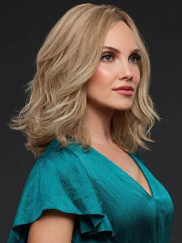 Carrie Petite I Jon Renau