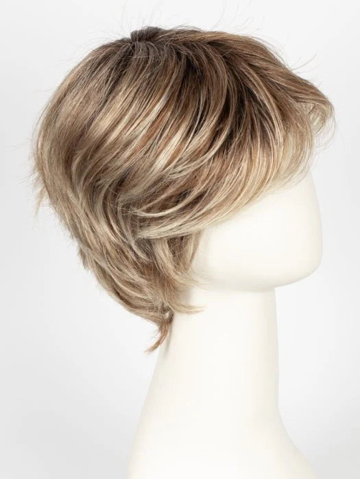 Ellen Wille Club 10 wig in blonde shades with layered cut for a natural look