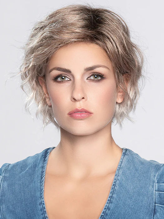Ellen Wille Dance wig in a stylish layered bob with soft waves and light blonde highlights