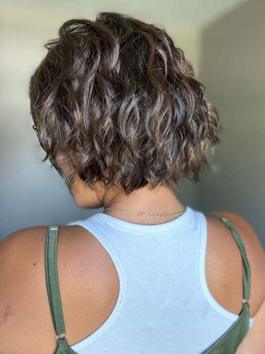 Ellen Wille Dance wig with soft waves in a stylish bob cut for a chic look