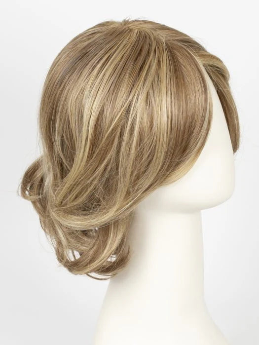 First Lady Products Raquel Welch Crowd Pleaser wig short layered blonde with side swept bangs